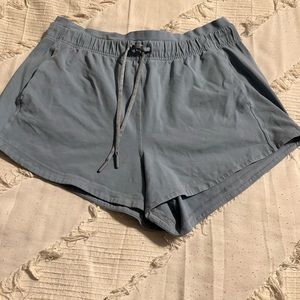 Lululemon inner glow shorts
